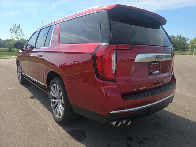 Used 2021 GMC Yukon XL Denali w/ Denali Ultimate Package AWD/4WD image 14