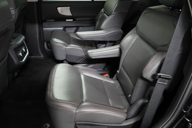 Certified 2025 Ford Expedition Active AWD/4WD image 20