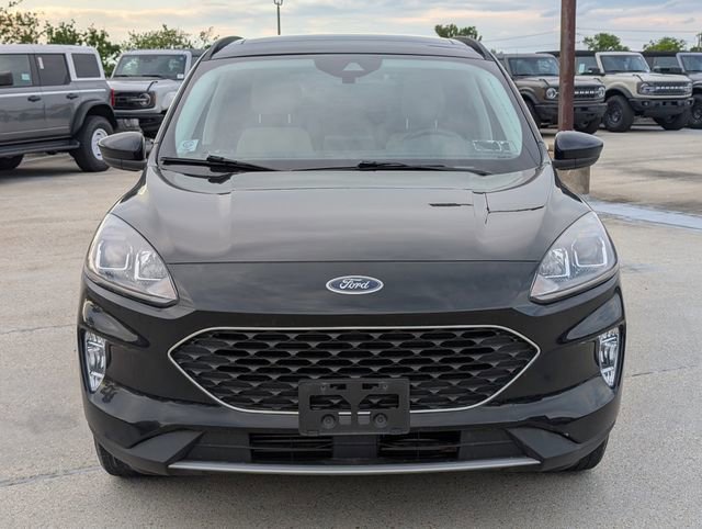 Certified 2022 Ford Escape SEL w/ Technology Package AWD/4WD image 2
