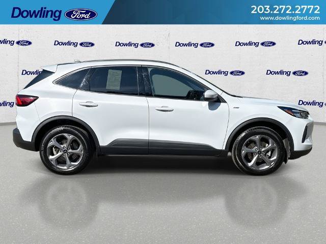 Certified 2025 Ford Escape ST-Line Select AWD/4WD image 9
