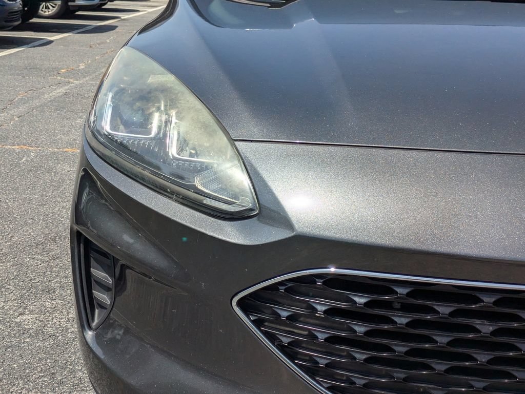 Certified 2020 Ford Escape SE FWD image 10