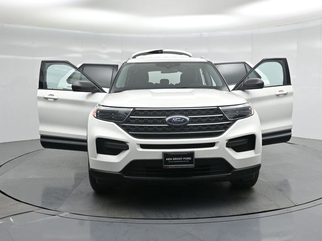 Certified 2022 Ford Explorer XLT image 53
