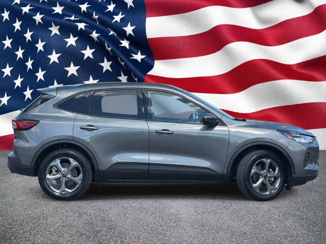 Certified 2025 Ford Escape ST-Line Select AWD/4WD image 5