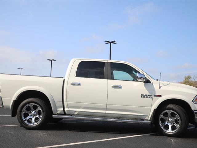 Used 2018 RAM 1500 Laramie AWD/4WD image 8