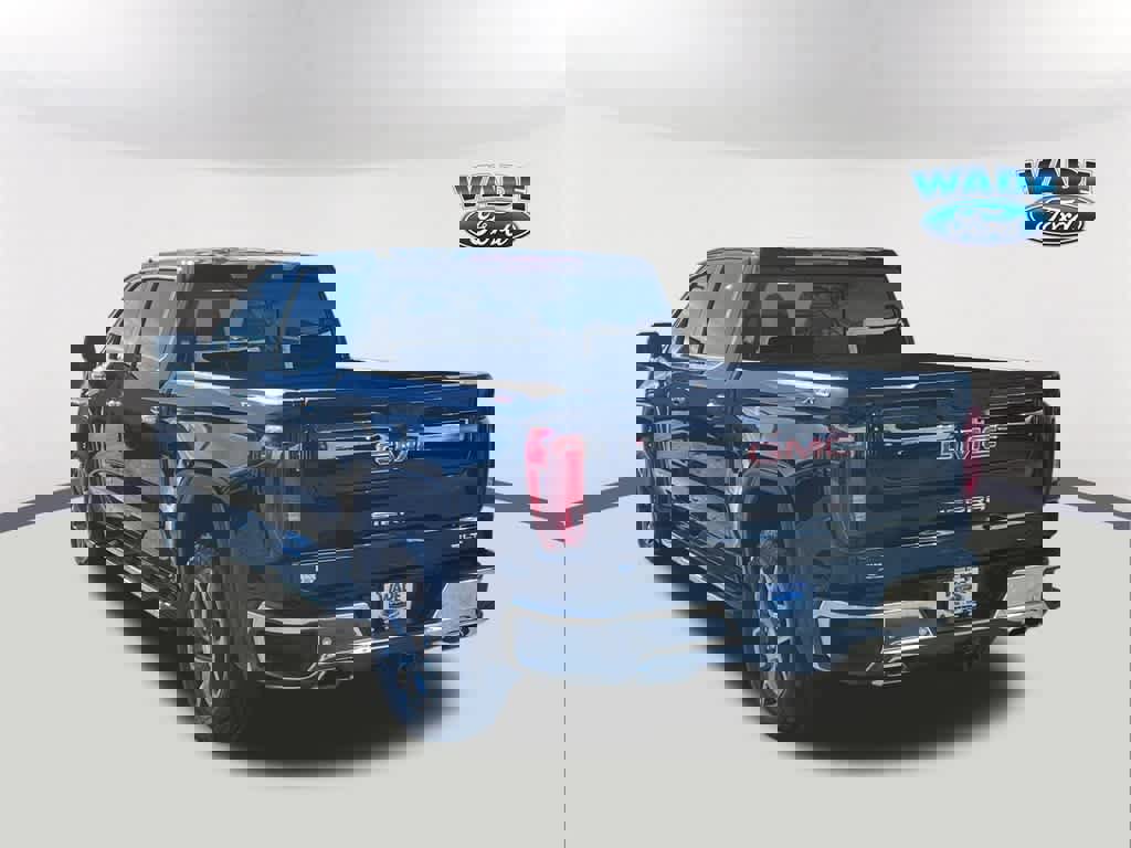 Used 2024 GMC Sierra 1500 SLT w/ SLT Premium Plus Package image 7