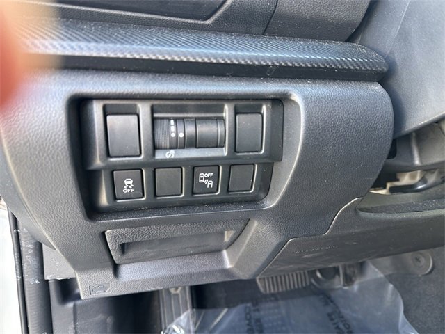 Used 2018 Subaru Crosstrek 2.0i Premium w/ Moonroof Package image 30