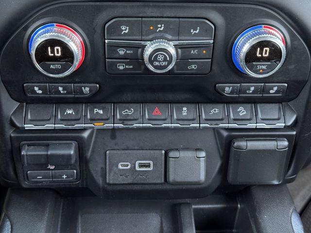 Used 2022 GMC Sierra 1500 AT4 w/ AT4 Premium Package image 18