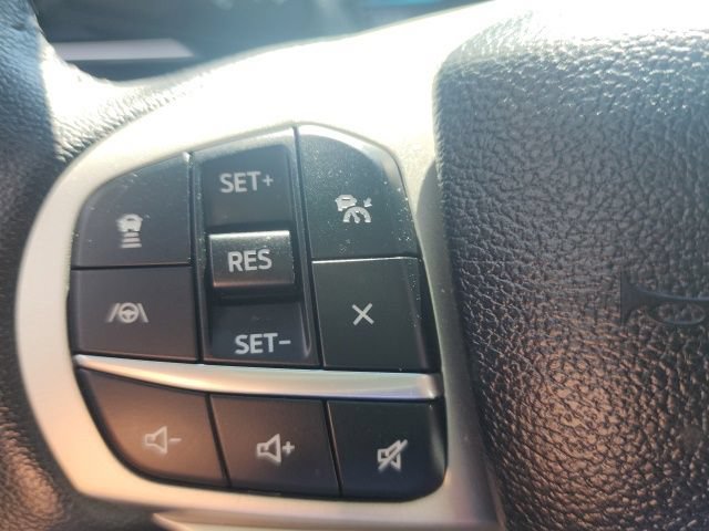 Certified 2024 Ford Explorer XLT w/ Equipment Group 202A AWD/4WD image 36