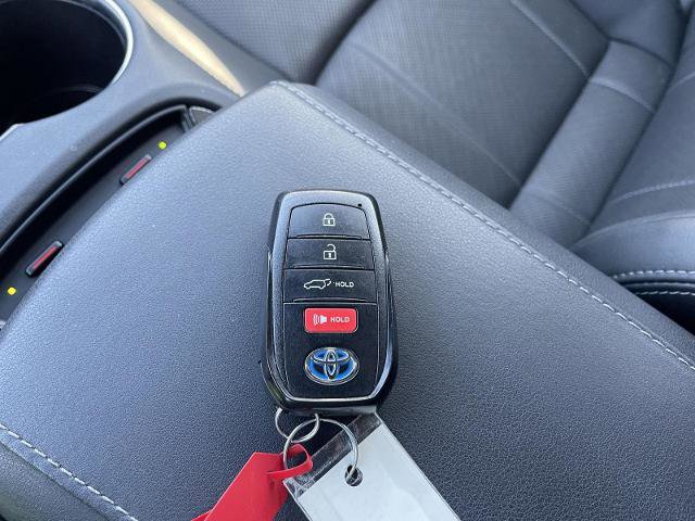 Used 2021 Toyota Venza Limited w/ Advanced Technology Package AWD/4WD image 39