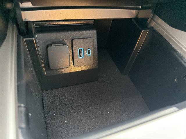 Certified 2023 Ford Explorer ST w/ Equipment Group 401A image 27