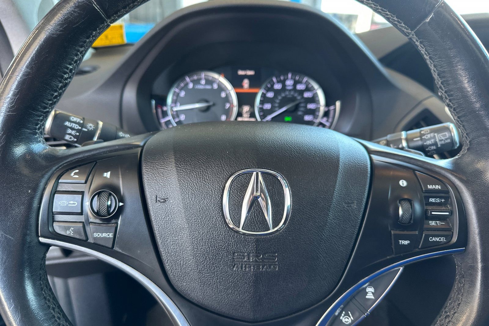 Used 2018 Acura MDX SH-AWD image 25