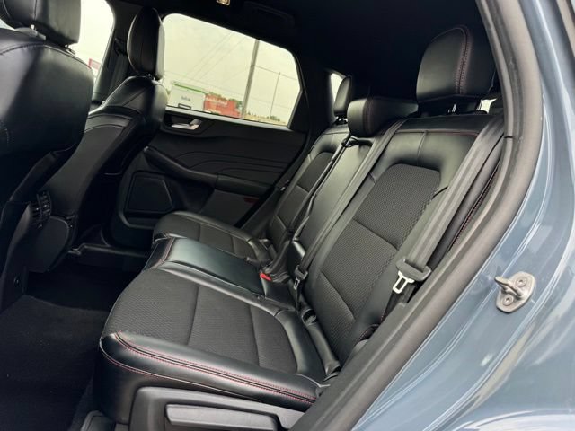 Certified 2024 Ford Escape ST-Line w/ Tech Pack #1 AWD/4WD image 8