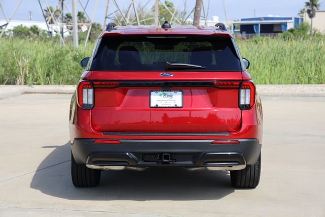 Certified 2025 Ford Explorer ST-Line w/ Premium Package RWD image 7