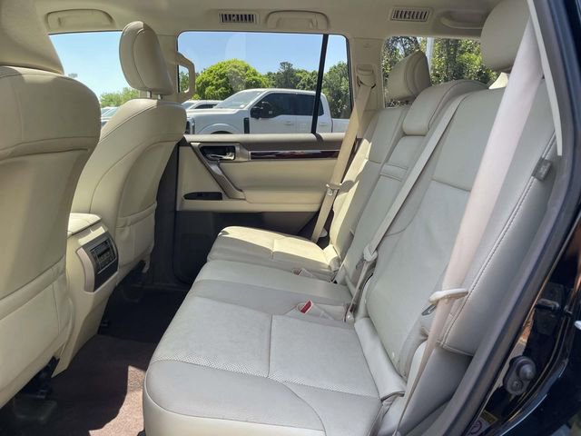 Used 2017 Lexus GX 460 Premium w/ Premium Package AWD/4WD image 33