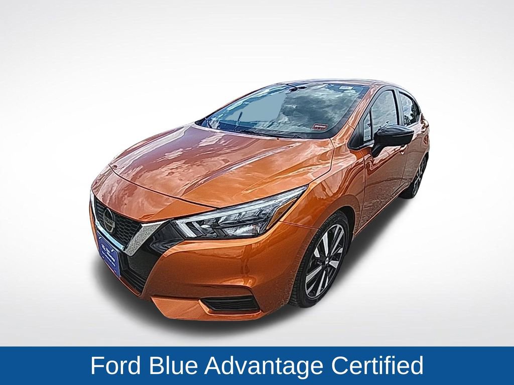 Used 2022 Nissan Versa SR FWD image 3