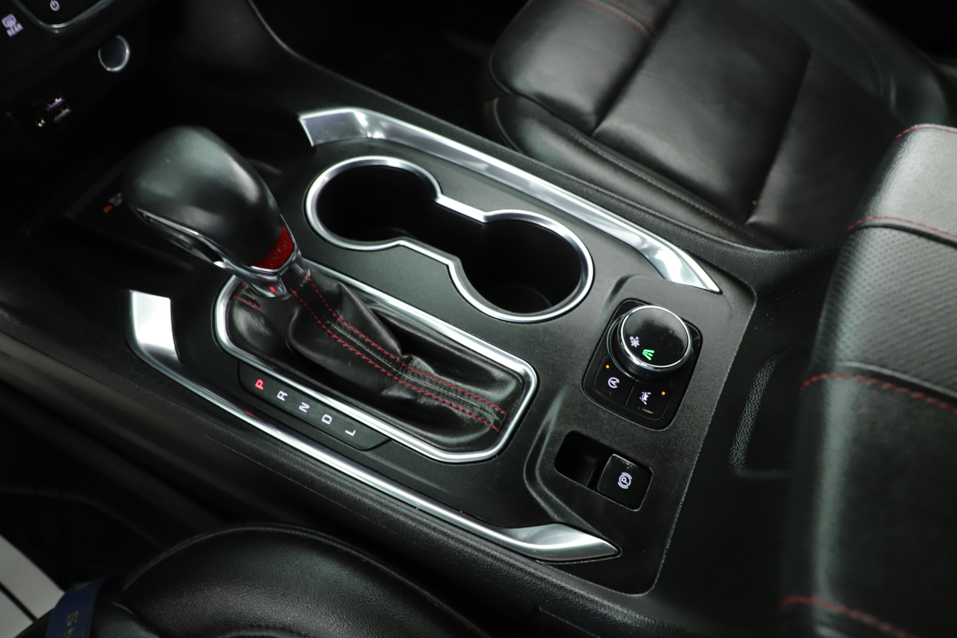 Used 2023 Chevrolet Traverse RS w/ LPO, Floor Liner Package image 17