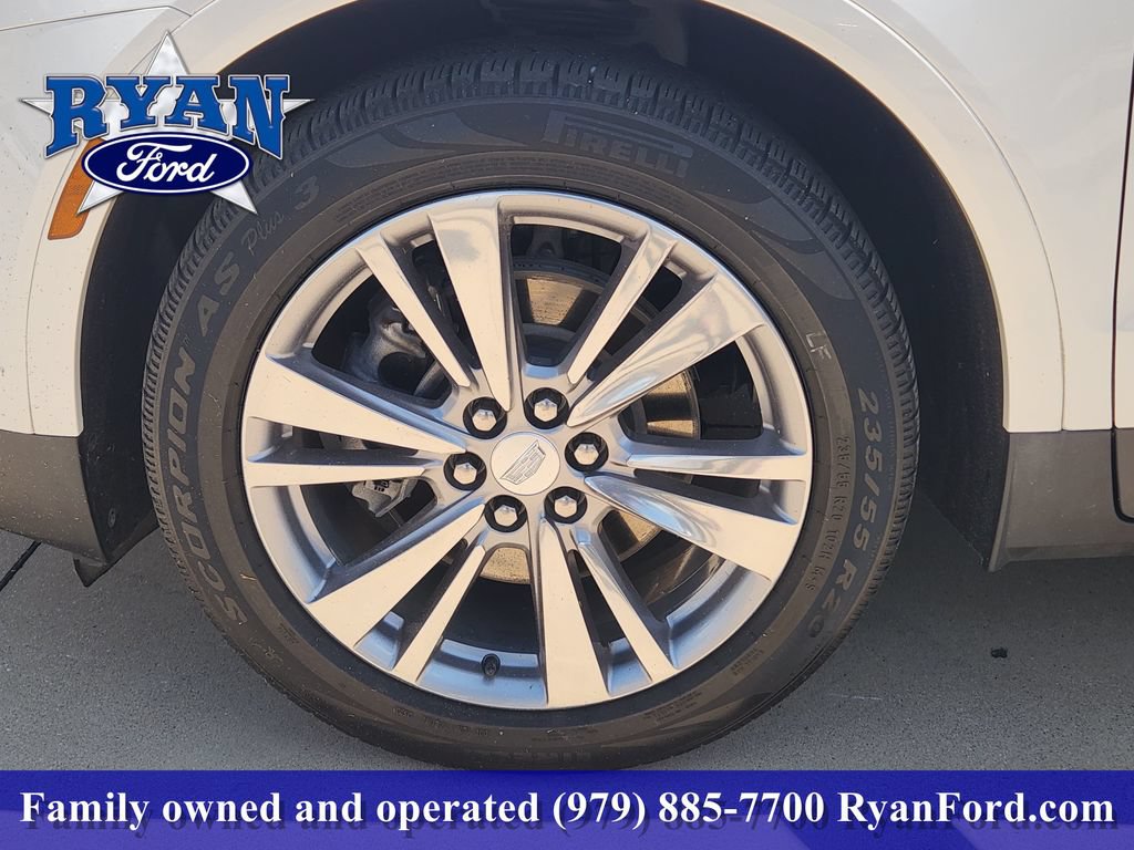 Used 2023 Cadillac XT5 Premium Luxury w/ Technology Package FWD image 7