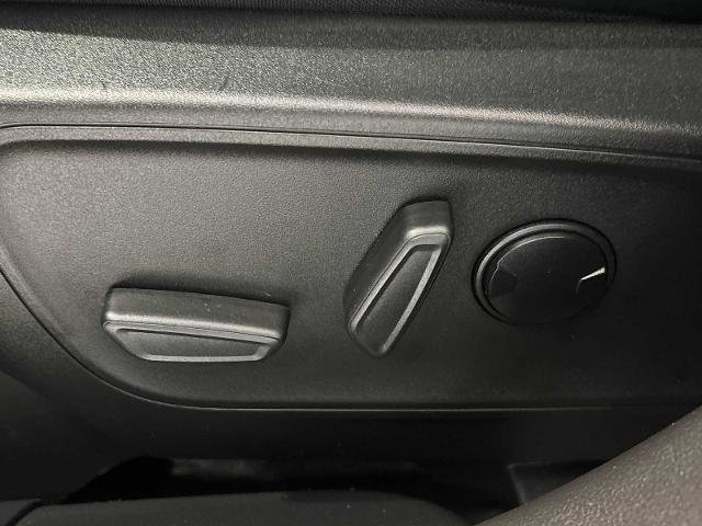 Certified 2023 Ford Escape Platinum AWD/4WD image 33