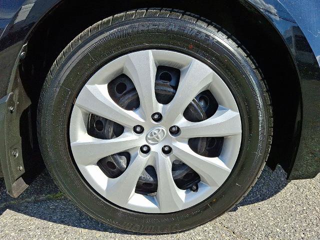Used 2024 Toyota Corolla LE FWD image 8
