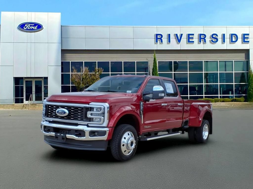 Certified 2026 Ford F450 Lariat w/ Chrome Package AWD/4WD image 3