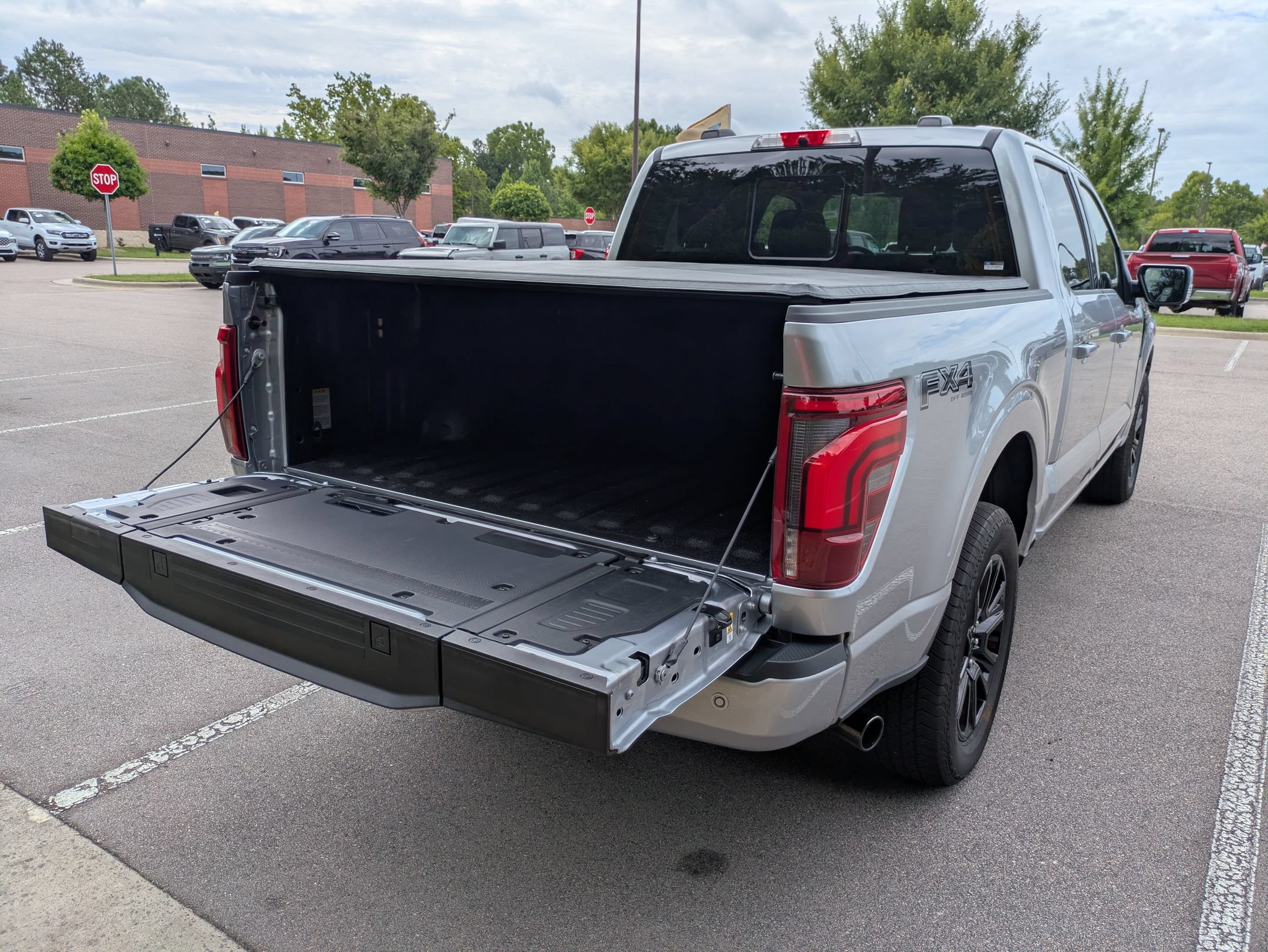 Certified 2025 Ford F150 Platinum w/ Equipment Group 702A High AWD/4WD image 38