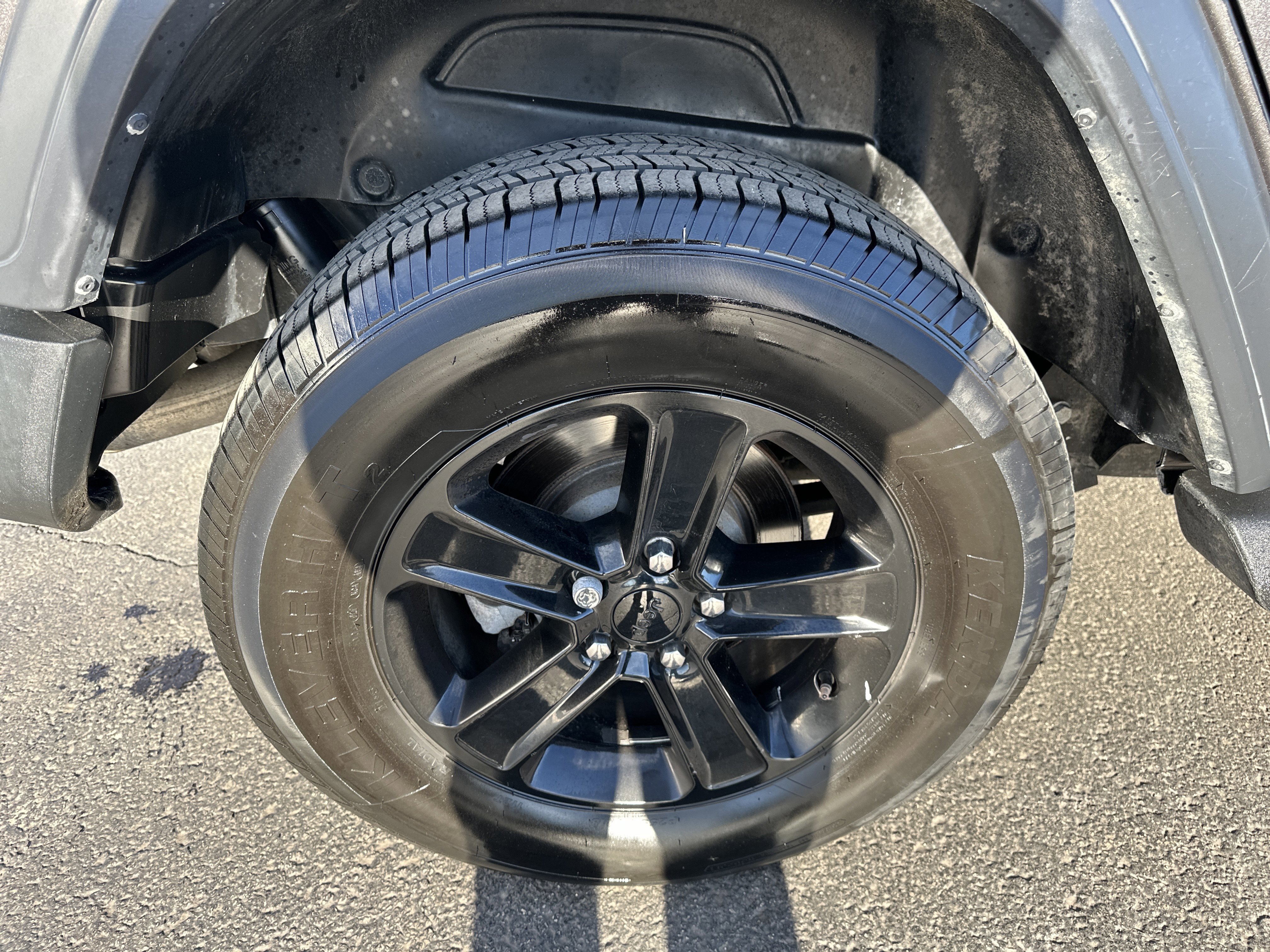 Used 2020 Jeep Wrangler Unlimited Sport image 12