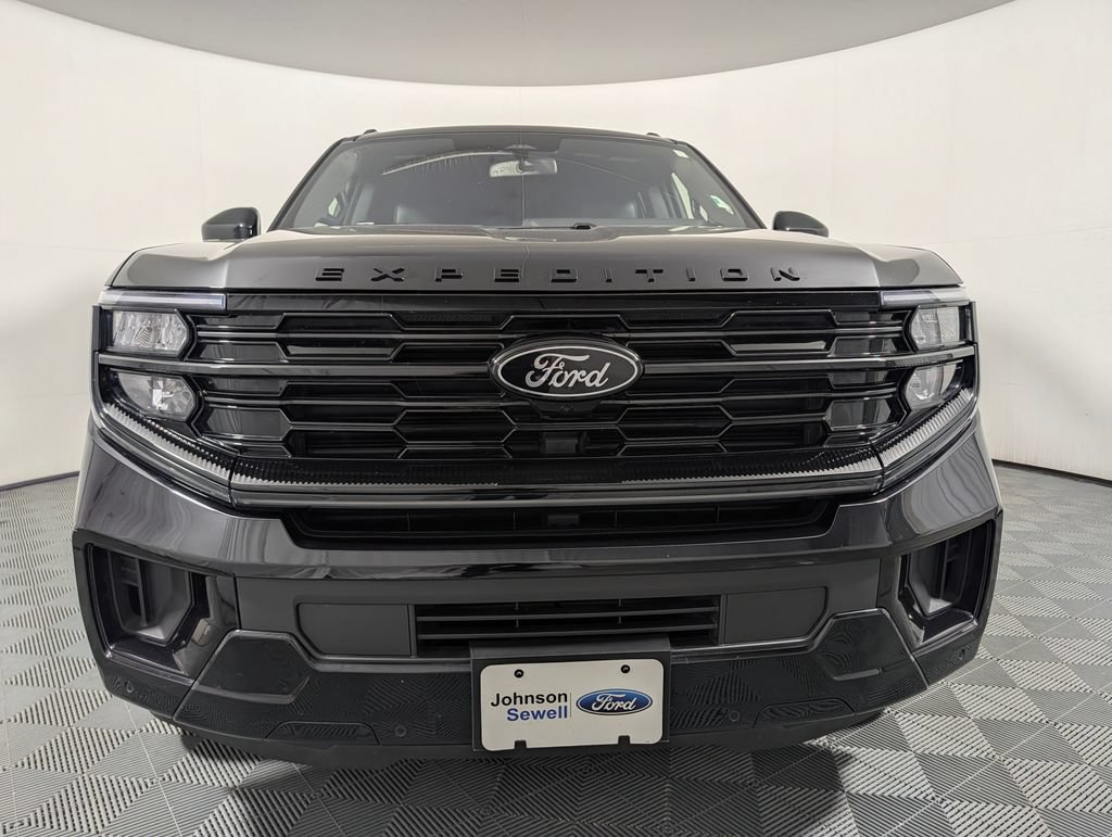 Certified 2025 Ford Expedition Platinum w/ Stealth Performance Package AWD/4WD image 3