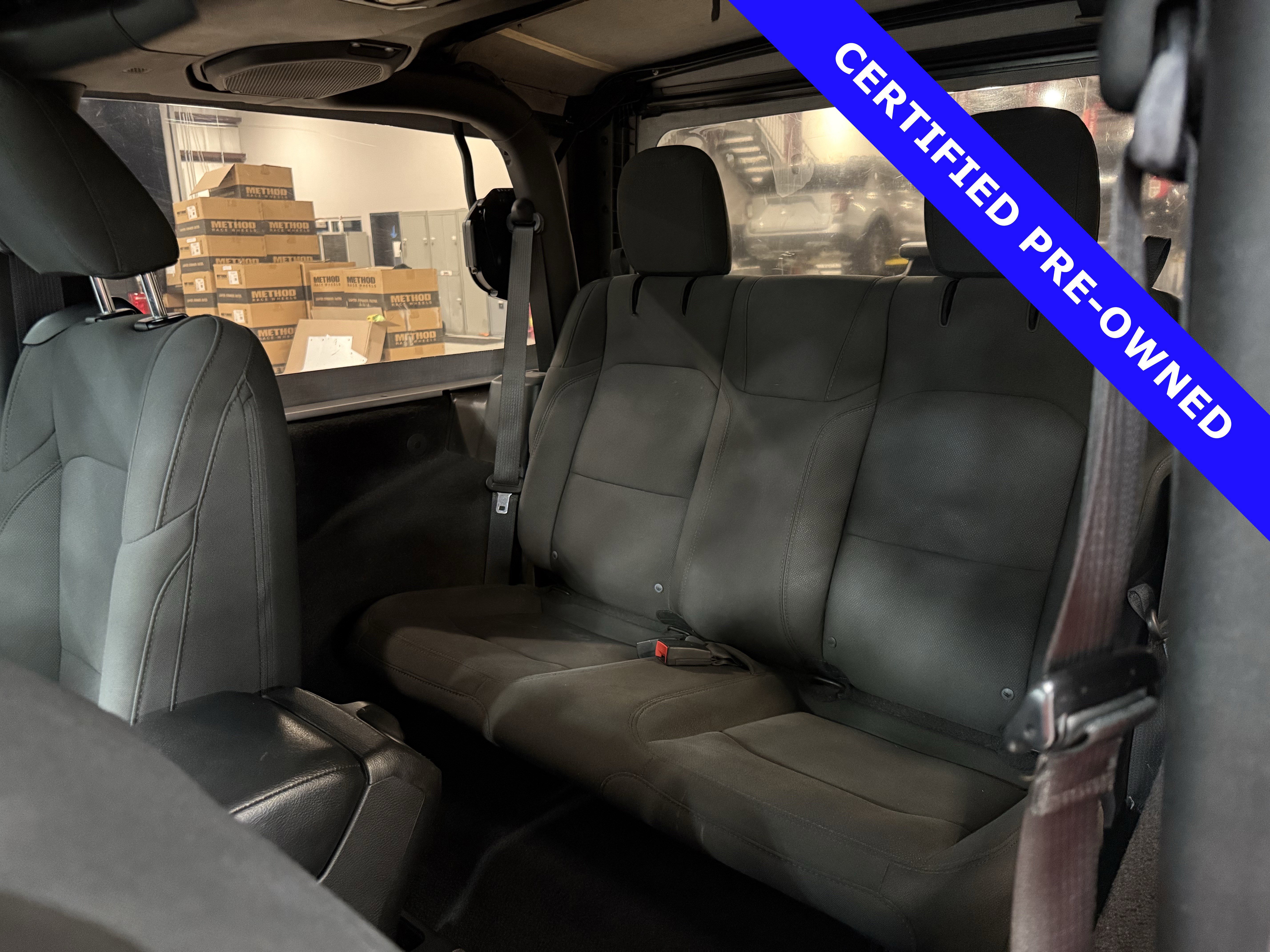 Used 2020 Jeep Wrangler Sport image 17