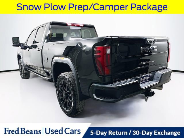 Used 2025 GMC Sierra 2500 Denali Ultimate image 3