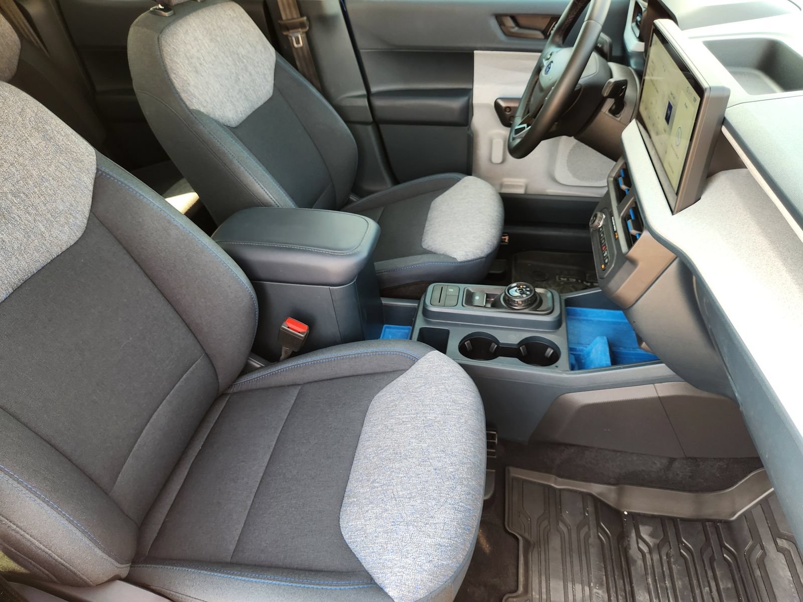 Certified 2025 Ford Maverick XLT w/ XLT Luxury Package FWD image 15