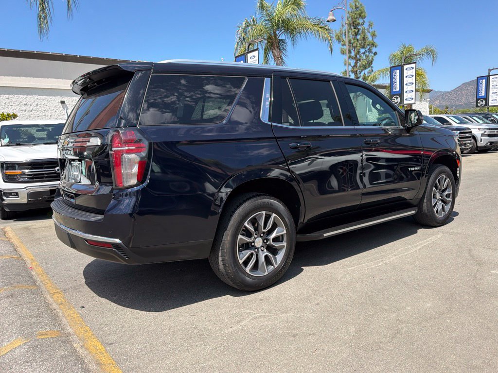 Used 2023 Chevrolet Tahoe LT w/ Luxury Package AWD/4WD image 13
