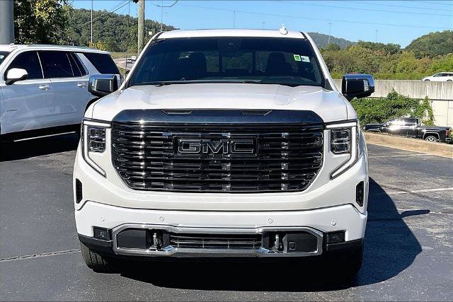 Used 2023 GMC Sierra 1500 Denali Ultimate AWD/4WD image 3