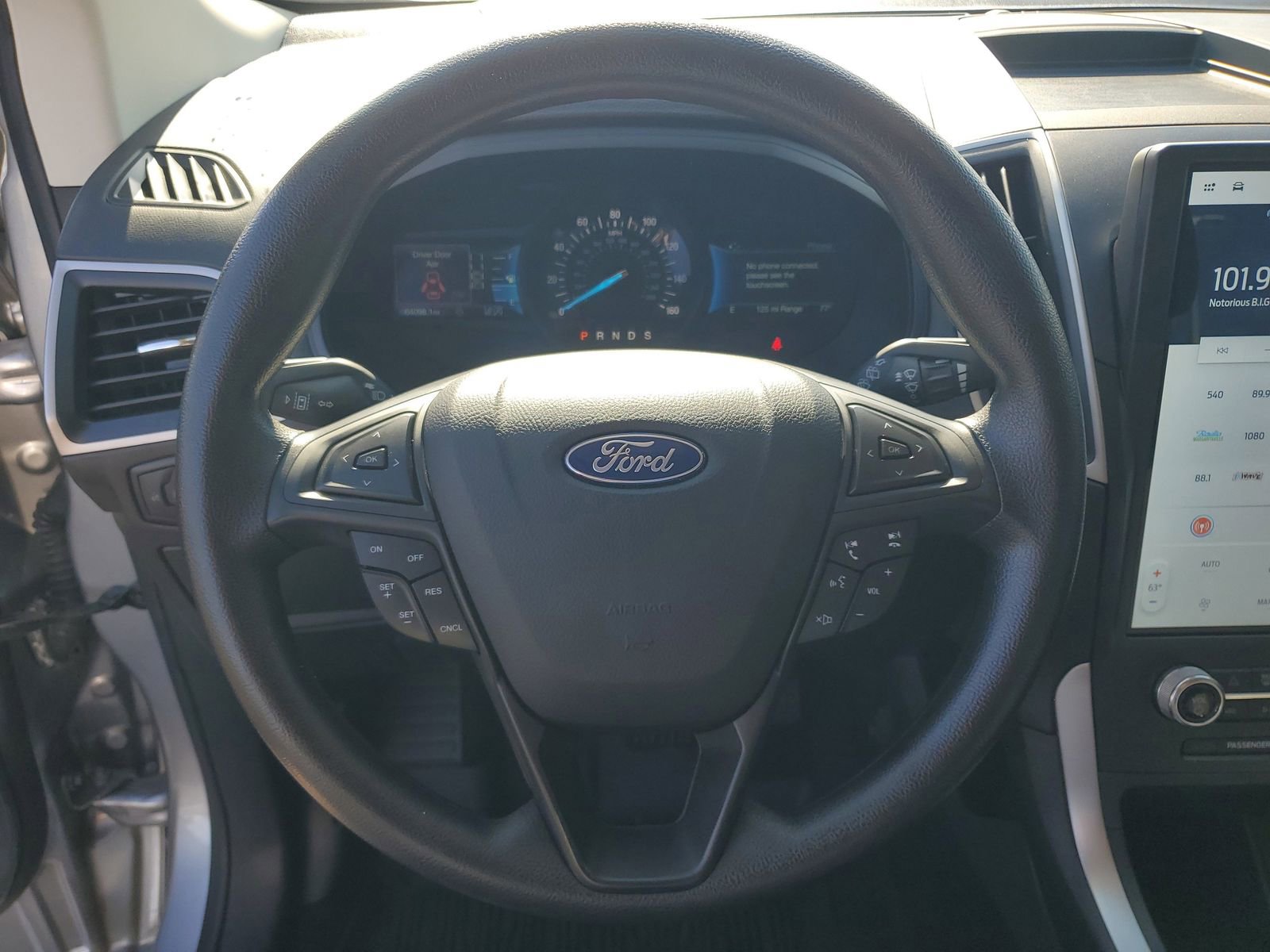 Certified 2022 Ford Edge SE w/ Black Appearance Package AWD/4WD image 17