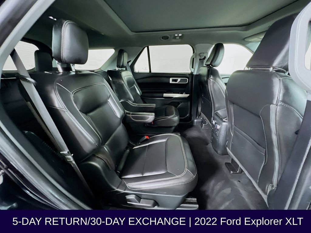 Certified 2022 Ford Explorer XLT w/ Equipment Group 202A AWD/4WD image 33