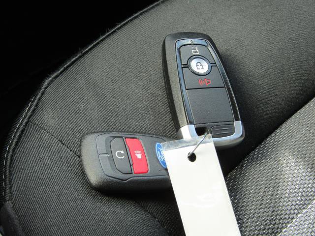 Certified 2019 Ford Edge SE w/ SE Fleet Driver's Package image 22