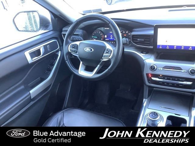 Certified 2022 Ford Explorer XLT w/ Equipment Group 202A AWD/4WD image 29
