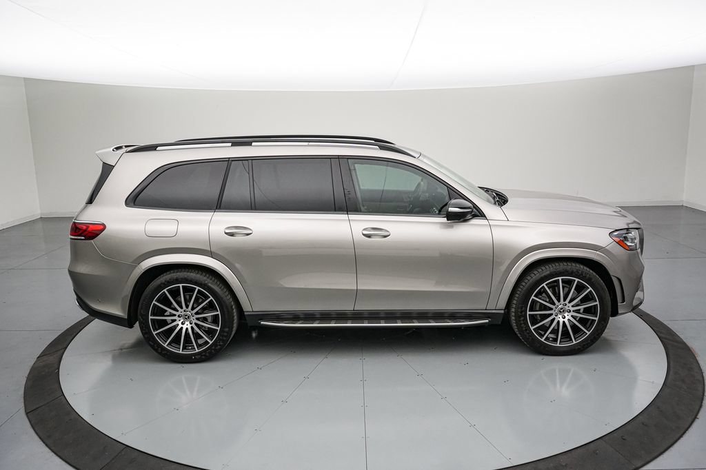 Used 2022 Mercedes-Benz GLS 450 4MATIC image 4
