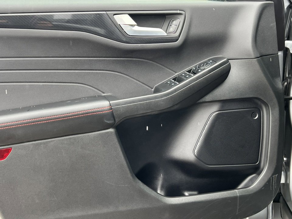 Certified 2023 Ford Escape ST-Line w/ Tech Pack #1 image 18