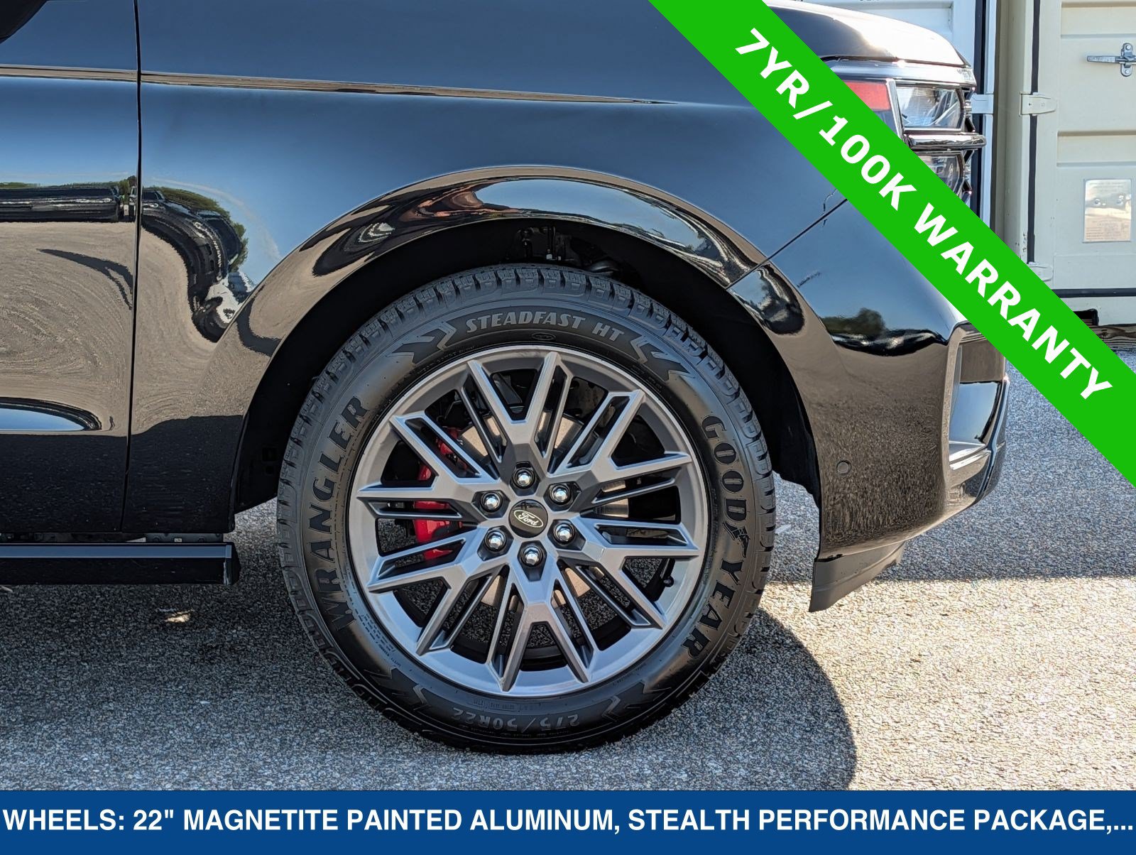 Certified 2025 Ford Expedition Platinum w/ Stealth Performance Package AWD/4WD image 12