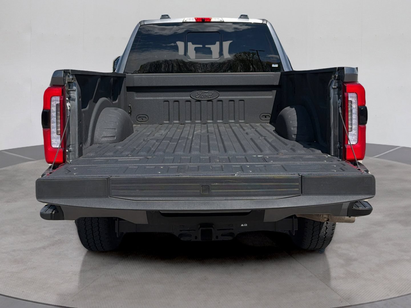 Certified 2025 Ford F250 Platinum AWD/4WD image 15