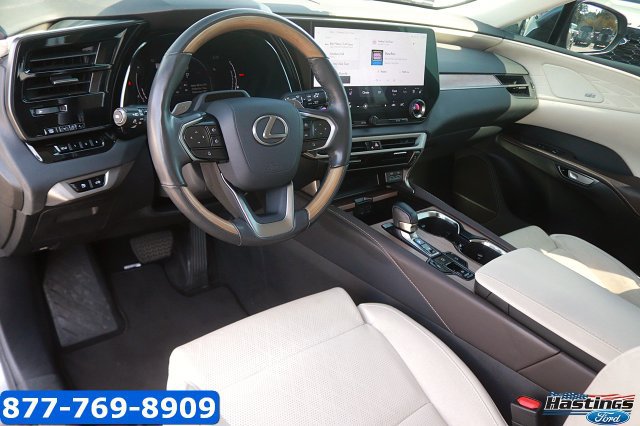 Used 2023 Lexus RX 350 FWD w/ Accessory Package (Z1) image 11
