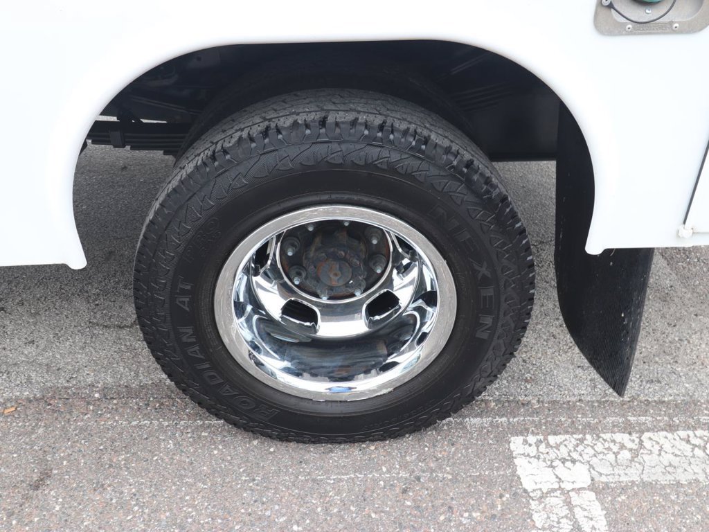 Used 2024 RAM 3500 SLT w/ Quick Order Package 2YG SLT AWD/4WD image 14
