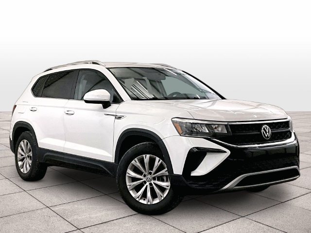Used 2022 Volkswagen Taos SE AWD/4WD image 2