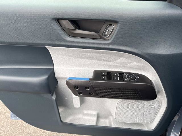 Certified 2025 Ford Maverick XLT w/ XLT Luxury Package image 14