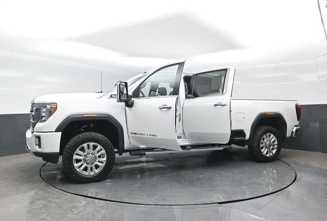 Used 2023 GMC Sierra 2500 Denali AWD/4WD image 30