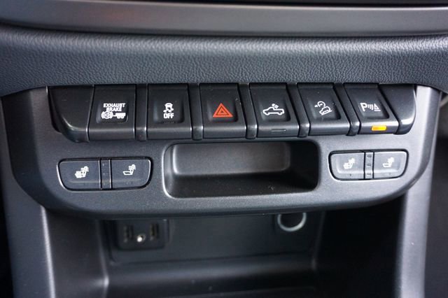 Used 2020 Chevrolet Colorado Z71 image 27