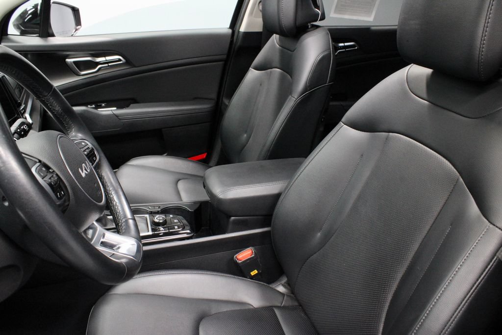 Used 2025 Kia Sportage EX w/ Premium Package AWD/4WD image 26