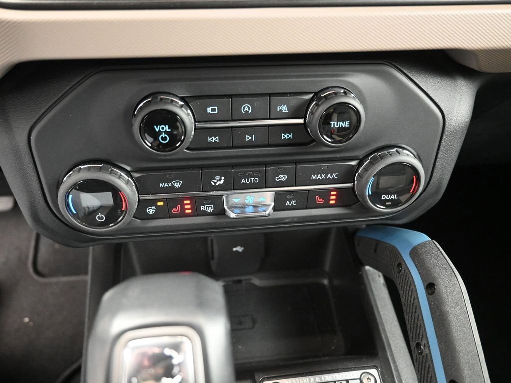 Certified 2021 Ford Bronco Wildtrak image 12