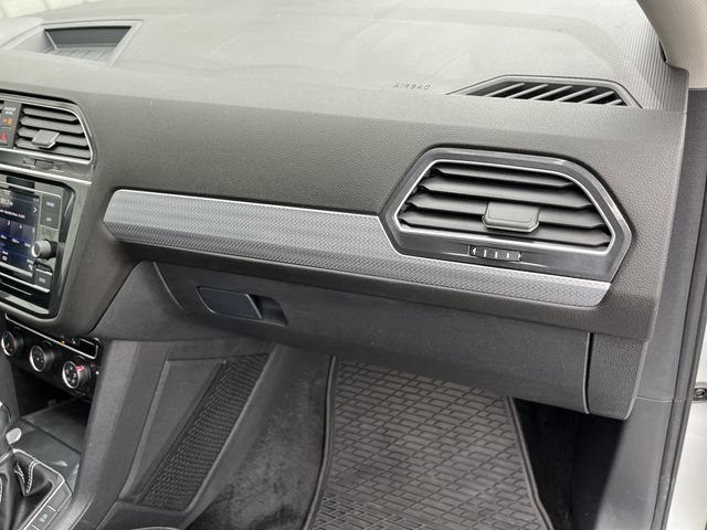 Used 2023 Volkswagen Tiguan S FWD image 40