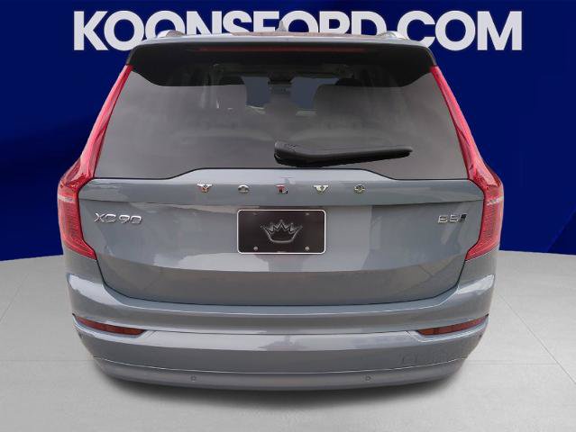 Used 2023 Volvo XC90 B5 Core w/ Climate Package AWD/4WD image 4